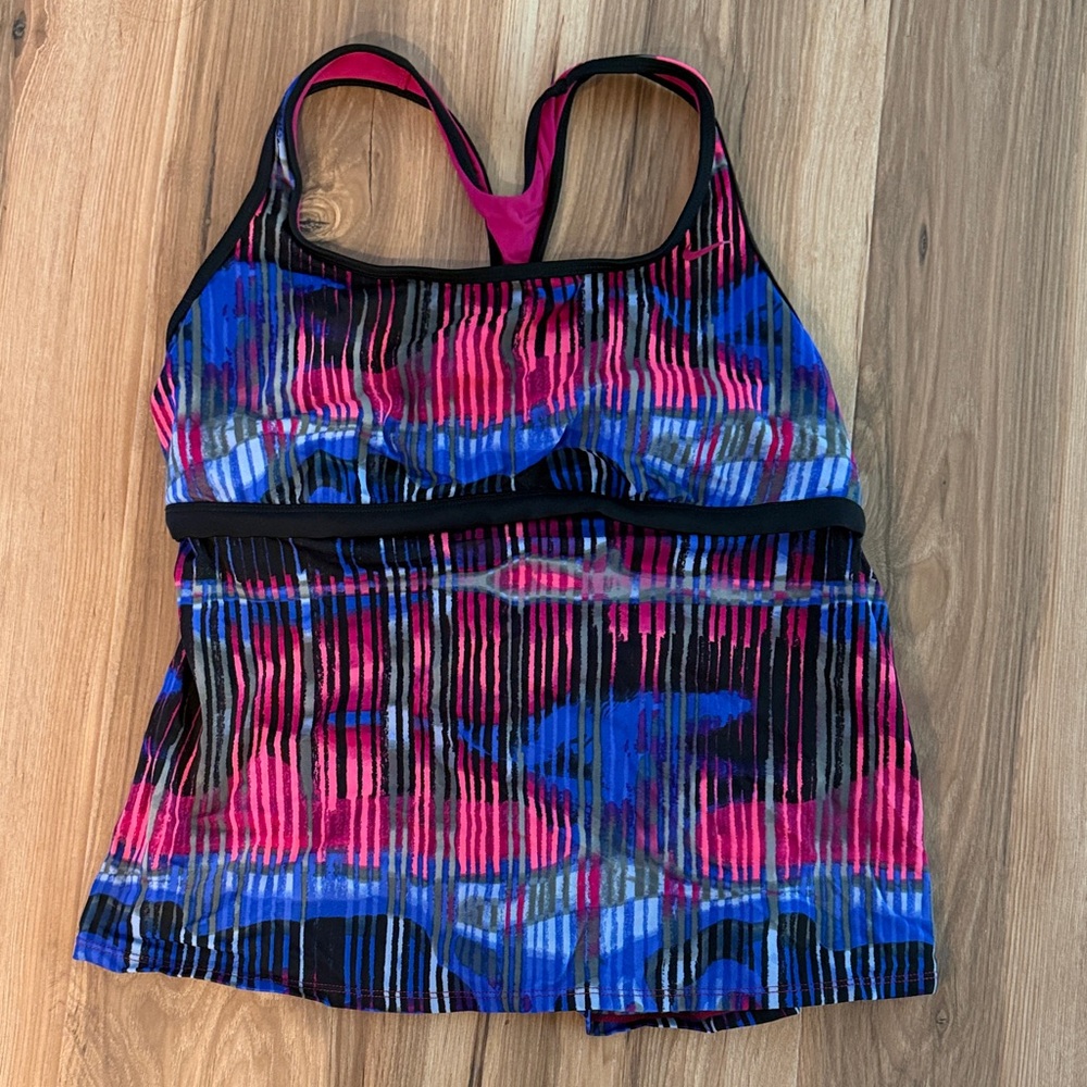 Nike Women's Blue Pink Black Patterned One-Piece Tankini